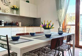 Da Ninnilla has Balcony rooms