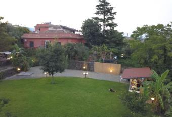 B&B Villa Lidia has Balcony rooms