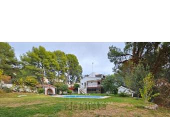 Villa avec piscine quartier r  sidentiel has Balcony rooms