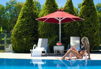 Verde Al Mare Boutique Hotel has Balcony rooms