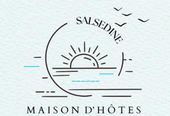 Salsedine Maison D H  tes has Balcony rooms