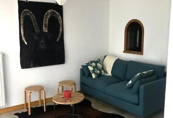 2 pi  ces central & nature has Balcony rooms