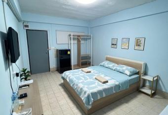 KPP Mansion has Balcony rooms