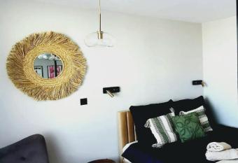 Przytulne Mieszkanie w Centrum has Balcony rooms