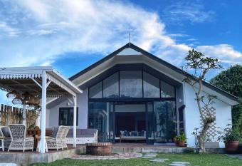 Gatsby on Buyan has Balcony rooms