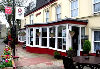 The Queens Inn allows 18 year olds to book a room