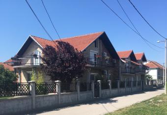 Sangaj Apartment has Balcony rooms