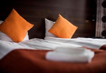 First Hotel Solna allows 18 year olds to book a room