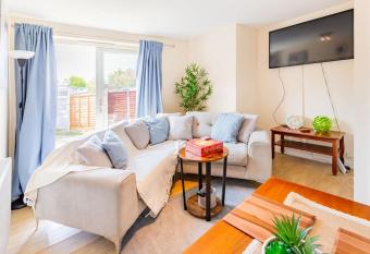 The Hideaway has rooms with a private hot tub