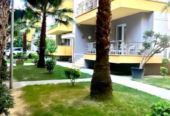 ApartHotel & Vacations Home - Qerret, Golem, Durres has rooms with a private hot tub