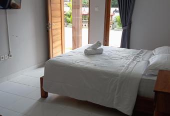 Abhi hotel has Balcony rooms