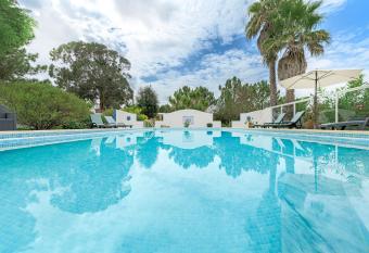 S  tio das Rolas - Sel  o da Eira has Balcony rooms