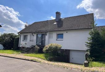 Villa Dedensen has Balcony rooms