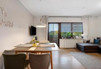 2-Zimmer Ferienwohnung Am Waldrand has Balcony rooms