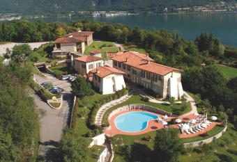 Romantik Hotel Relais Mirabella Iseo has Balcony rooms