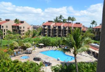 Luxurious Top Floor Kamaole Sands 6-404 allows 18 year olds to book a room