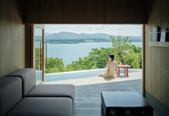 YAWN YARD Kouri Island has Balcony rooms