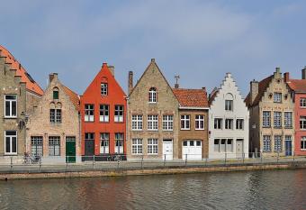 Room with carparking, bicycles and small breakfast has Balcony rooms