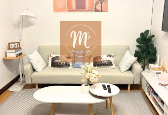 2BR Condo for Rent near Highway has Balcony rooms