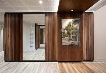 Modern 2BR with Balcony next to the City Airport BHD - Free Parking has Balcony rooms