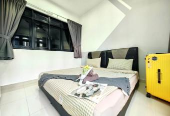 2802 Meridin Sovo Couple Legoland Netflix BySTAY has Balcony rooms