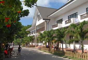 Gregoire s Apartment has Balcony rooms