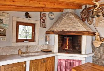 Apartment Kiara has Balcony rooms