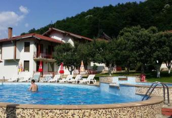 By the River Hotel Complex has Balcony rooms