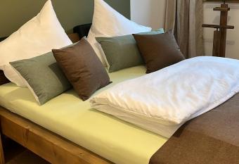 Reni s 4 Sterne Ferienwohnung has Balcony rooms