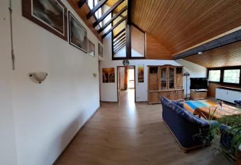 Ferienwohnung Hecken  cker allows 18 year olds to book a room