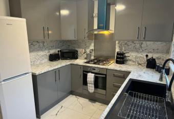 Three bed house in Wolverhampton allows 18 year olds to book a room