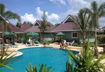 Coconut Homes Khao Lak has Balcony rooms