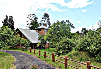 Cabanas de Monasterio has Balcony rooms