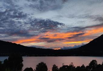 Terrazzo sul lago has Balcony rooms