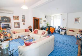 Apartment XXL Rio has Balcony rooms