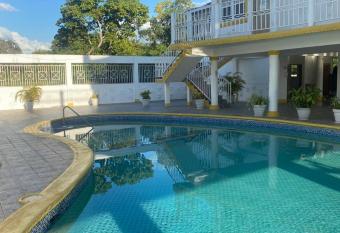 Star Castle Guest House has Balcony rooms