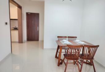             806 has Balcony rooms