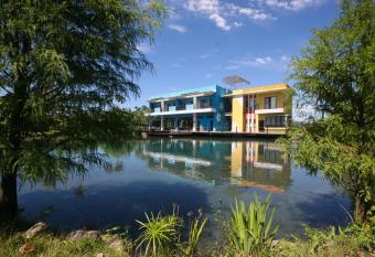 Beauty Spring N Harvest Guest House has Balcony rooms