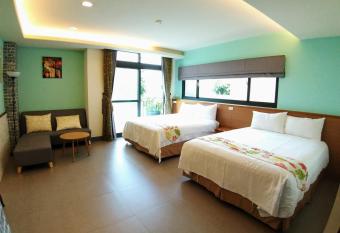 Bestime B&B allows 18 year olds to book a room