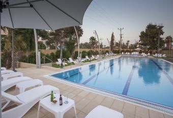 Desert Iris Hotel has Balcony rooms