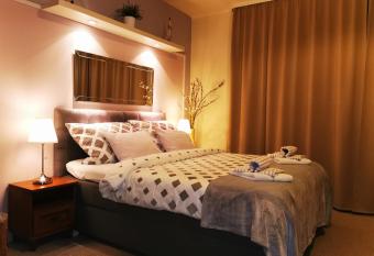 Pension Villa Marit allows 18 year olds to book a room