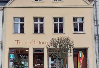 Tangerm  nde Zum S c h m u c k Giebel - Pension & FeWo has Balcony rooms