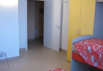 B&B Stazione allows 18 year olds to book a room