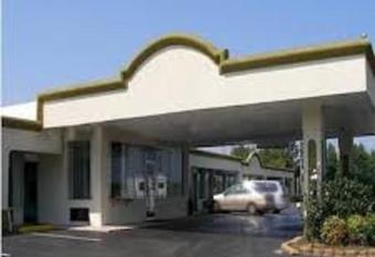 Scottish Inns - Commerce allows 18 year olds to book a room