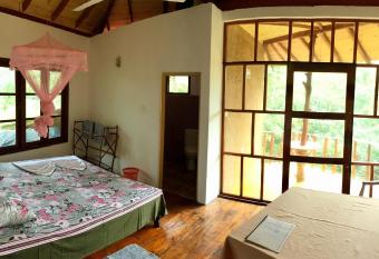 Seasons Four Mini Jungle Cabana has Balcony rooms