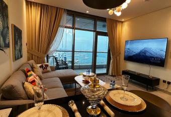 Paradise VIP has Smoking rooms