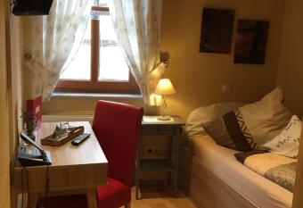 Pension Zur Schlummerstube has Balcony rooms