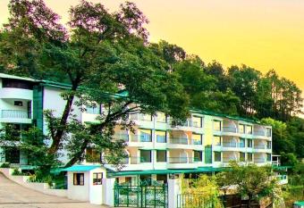 Sterling Nainital has Balcony rooms
