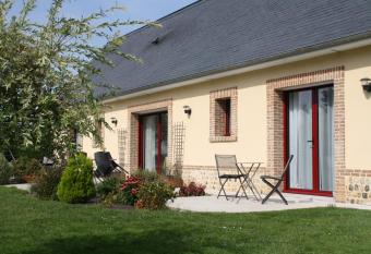 Le Clos Marie has Balcony rooms