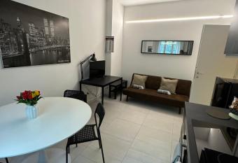 Ripalta House allows 18 year olds to book a room